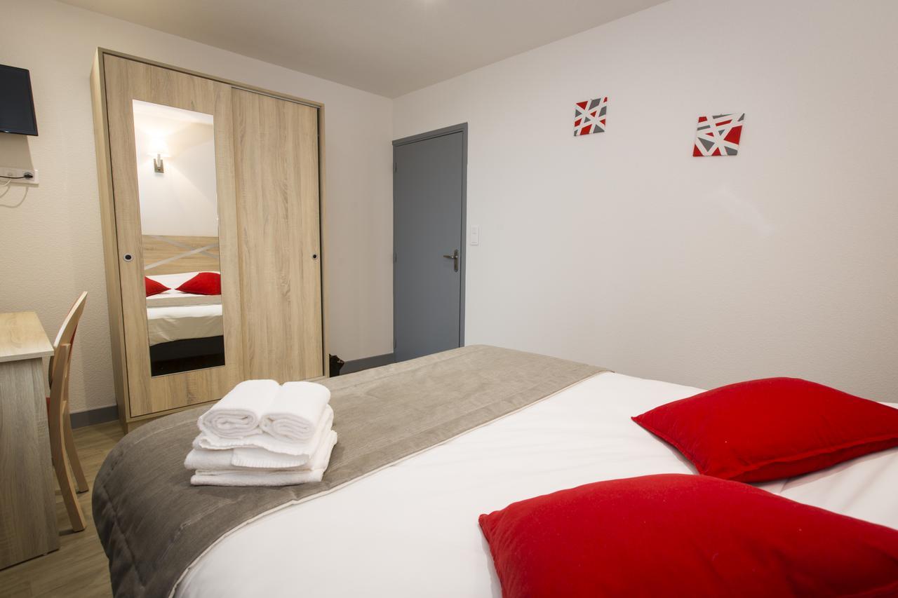 Le Relais Delys Hotel Saint-Remy-sur-Durolle ภายนอก รูปภาพ